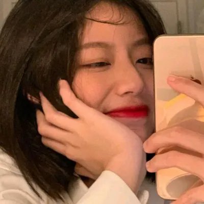 九尾藏不住